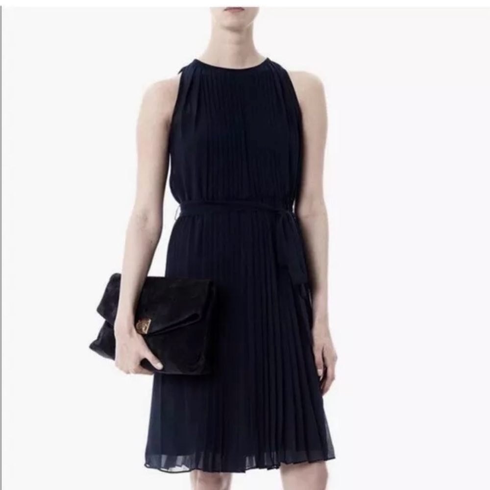 Diane Von Furstenberg Navy Pleated Ria Chiffon Dress Missing Sash Belt